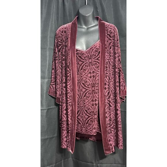 BEAUTIFUL 2 piece Women SOMA SPAGHETTI STRAP TOP BLOUSE WITH SOMA Burnout Print - Picture 1 of 16